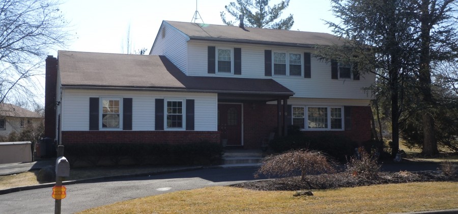 Large 4 Bedroom Colonial House in New City, NY