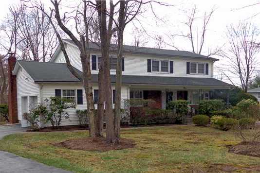 Priced to sell: 4 Bedroom House in Suffern, NY